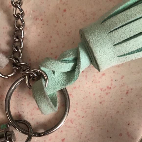 Faux Fur Key Chain / Purse Clip Turquoise & Gray. - Picture 6 of 6